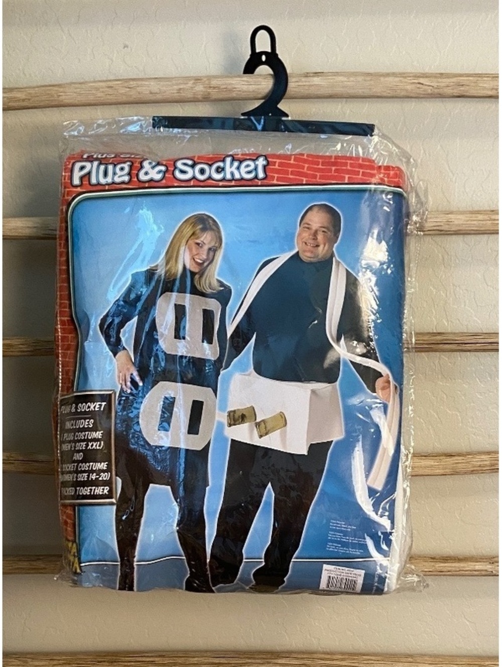 Plug & Socket Couples Costume Set - Men's XXL Plug and Women's 14-20 Socket